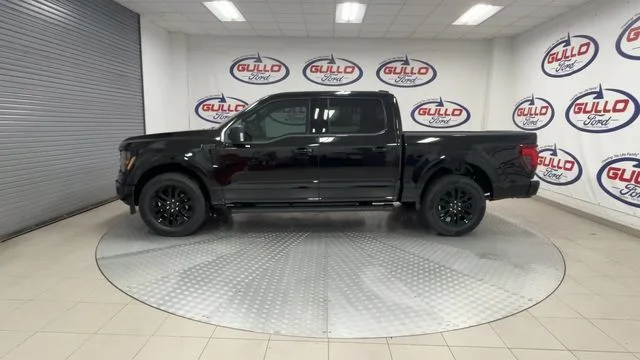 New 2026 Agate Black Metallic Ford XLT image 8