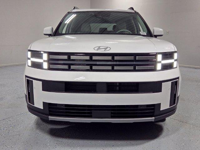 New 2027 White Hyundai SEL image 2