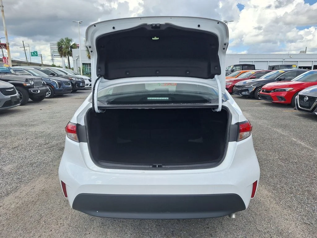 2024 Toyota Corolla LE - Photo 26