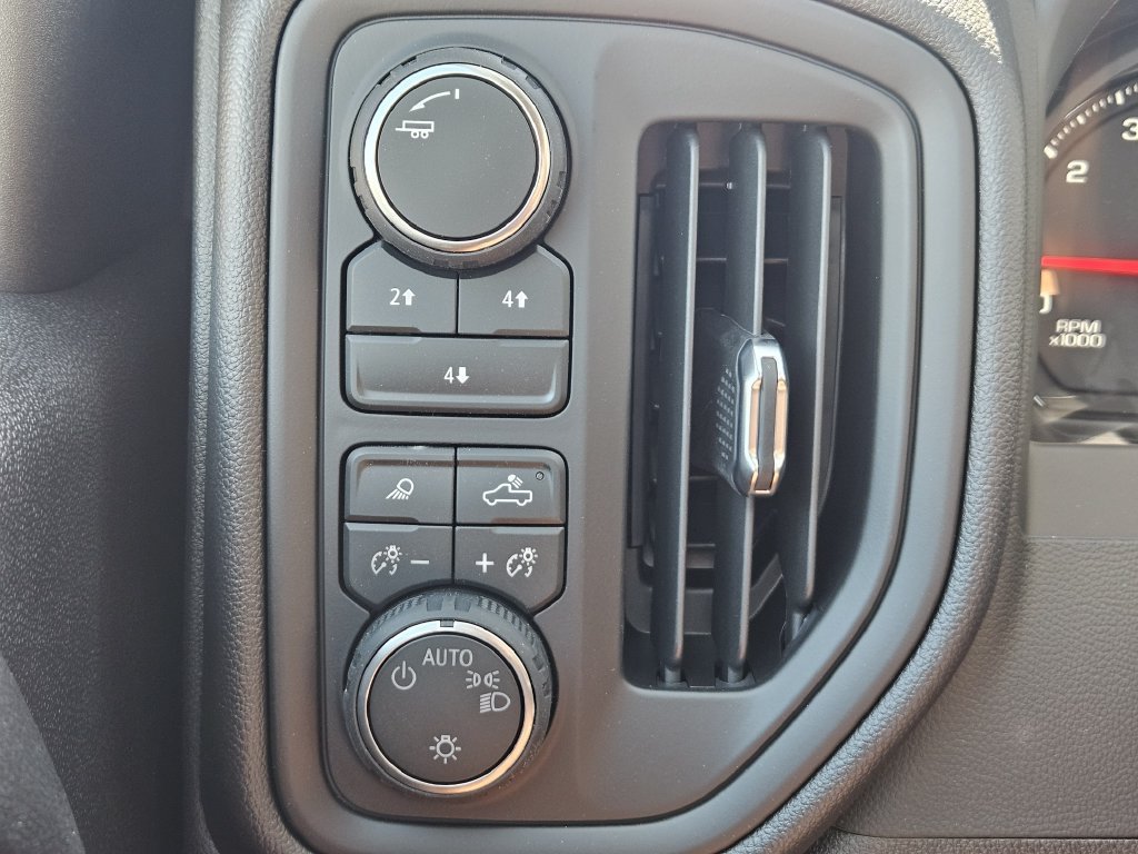 2026 Chevrolet Silverado 2500 HD Custom - Photo 22