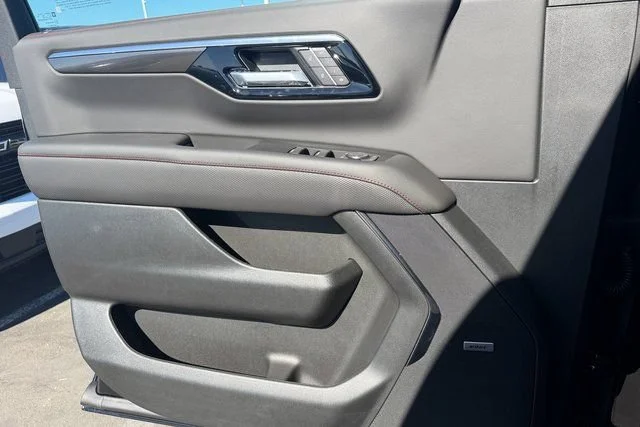 2026 Chevrolet Tahoe RST - Photo 13