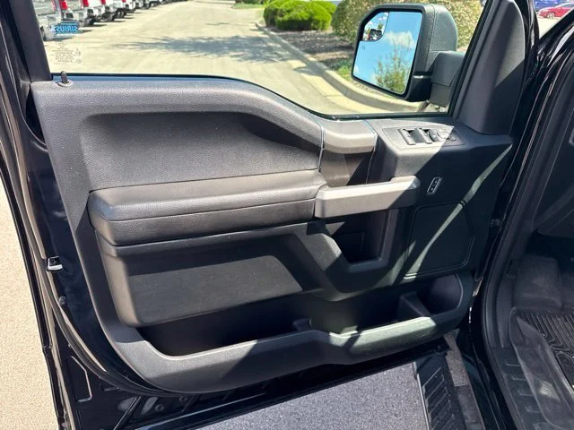 Used 2017 Shadow Black Ford XLT image 8