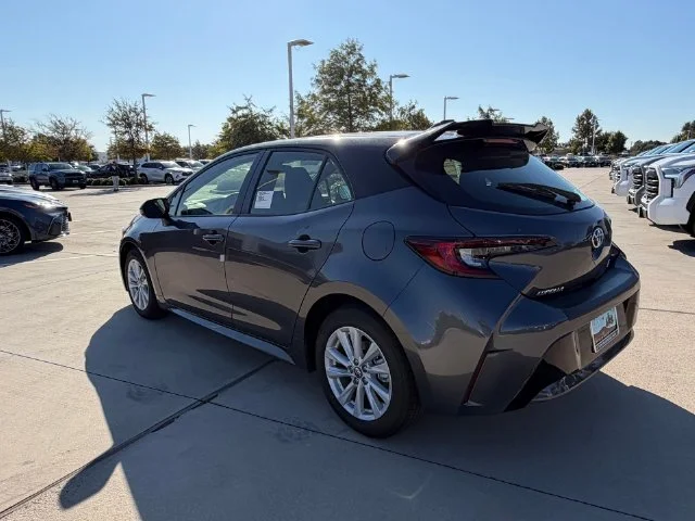 New 2027 Magnetic Gray Metallic with Black roof Toyota SE image 7