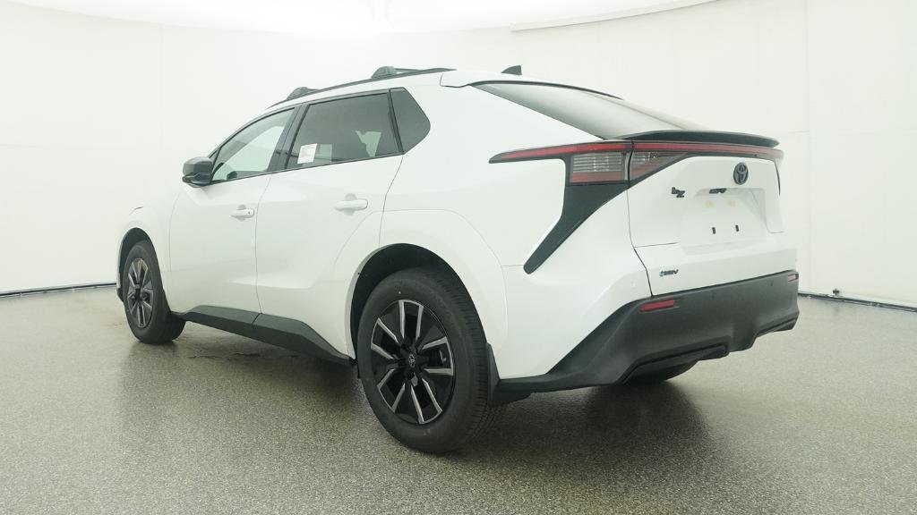 New 2026 Wind Chill Pearl Toyota XLE image 63
