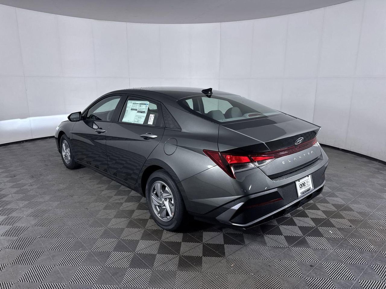 New 2026 Amazon Gray Hyundai SE image 7