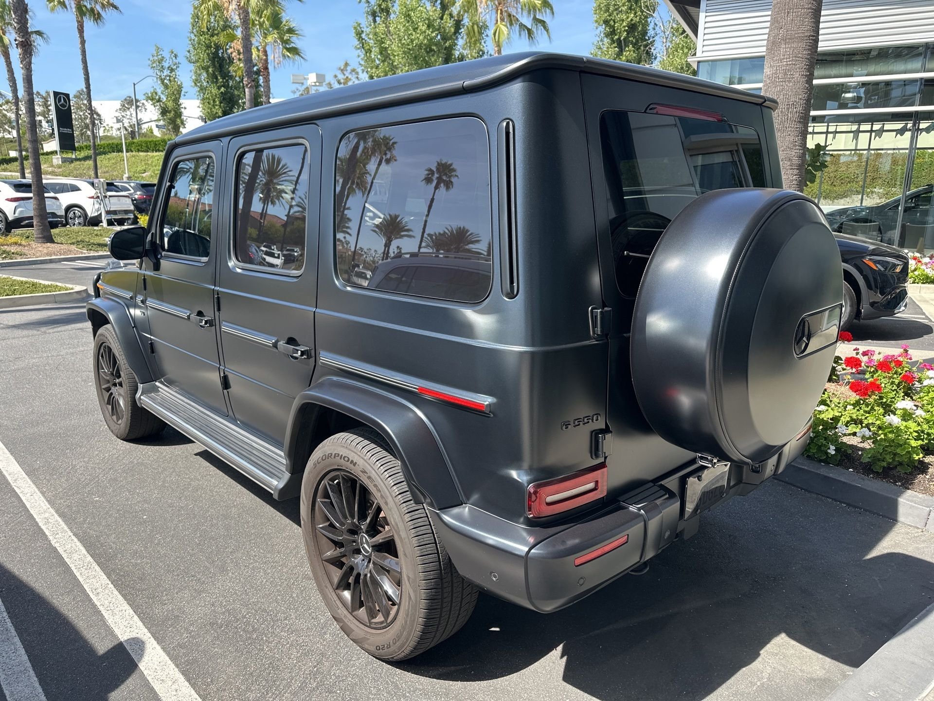 Used 2023 Black Mercedes-Benz G 550 image 9