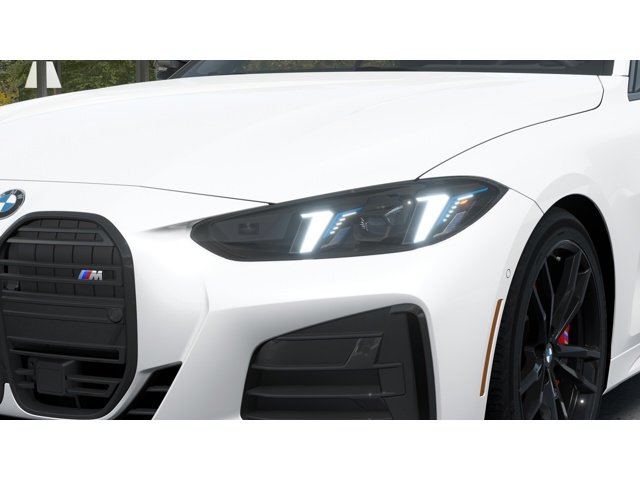 New 2027 Mineral White Metallic BMW M440i xDrive image 6