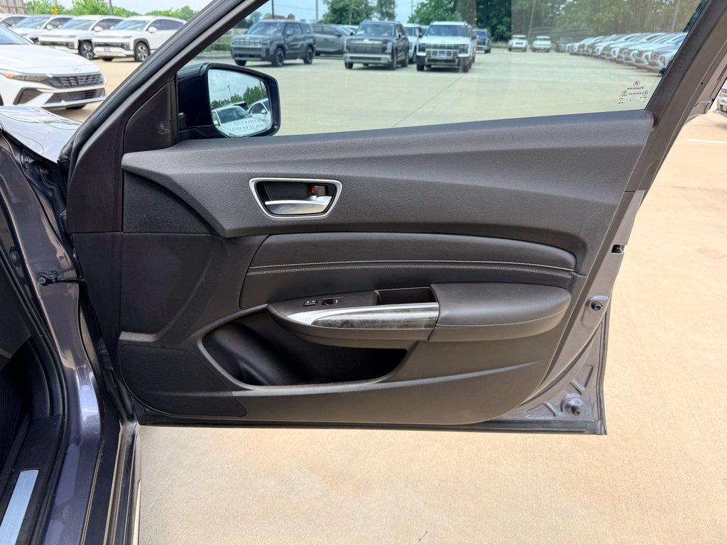 Used 2018 Crystal Black Pearl Acura w/Advance Pkg image 11