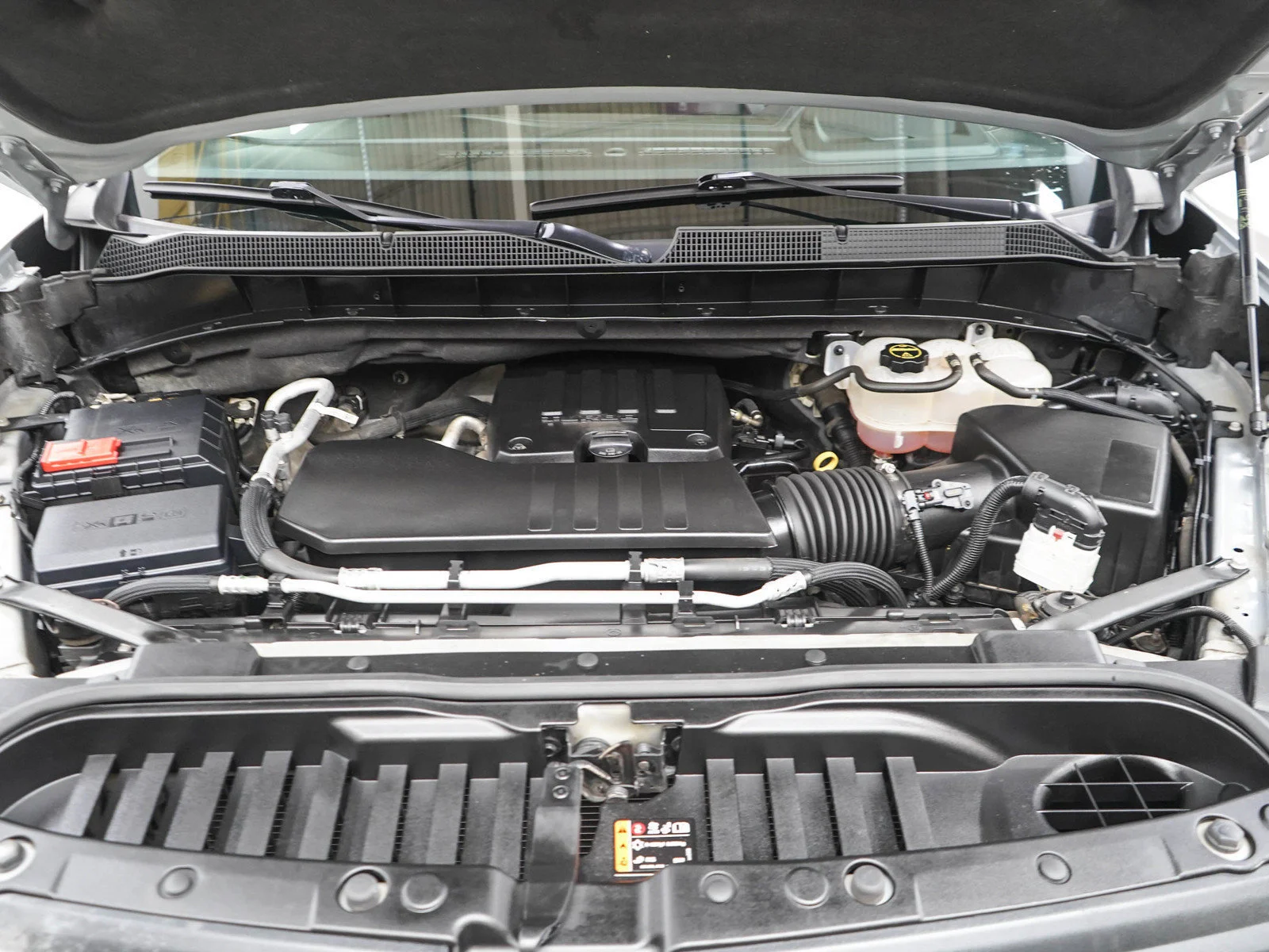 Used 2024 Slate Gray Metallic Chevrolet RST image 28
