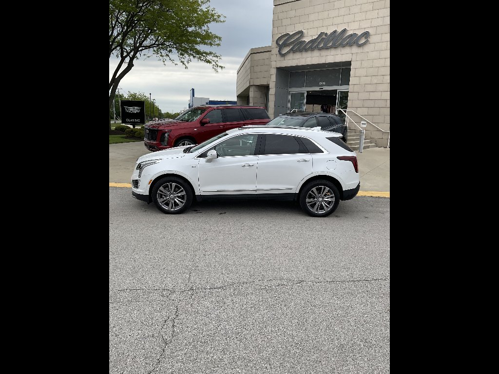 2024 Cadillac XT5 AWD Premium Luxury's photo