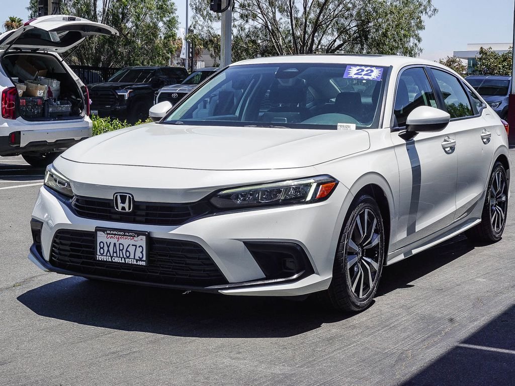 Used 2022 White Honda EX image 3