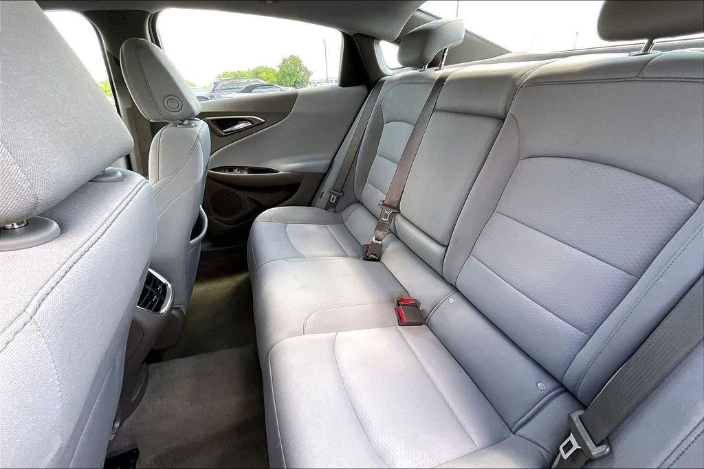 Used 2024 Gray Chevrolet LT image 19