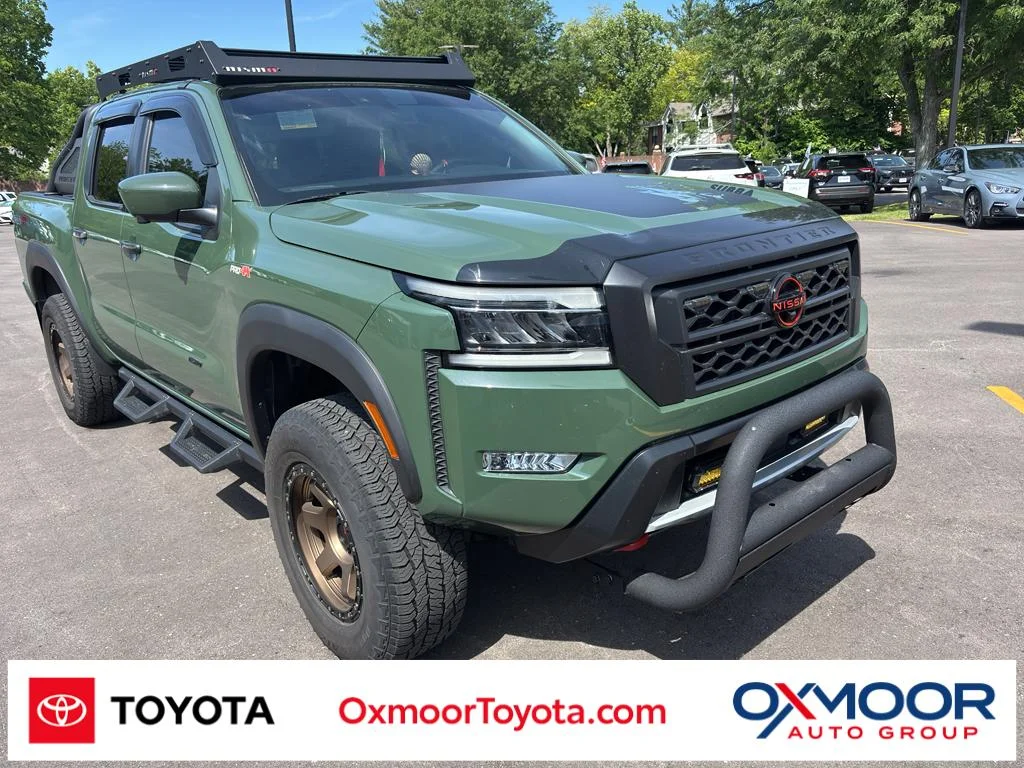 2022 Nissan Frontier PRO-4X Crew Cab 4X4's photo