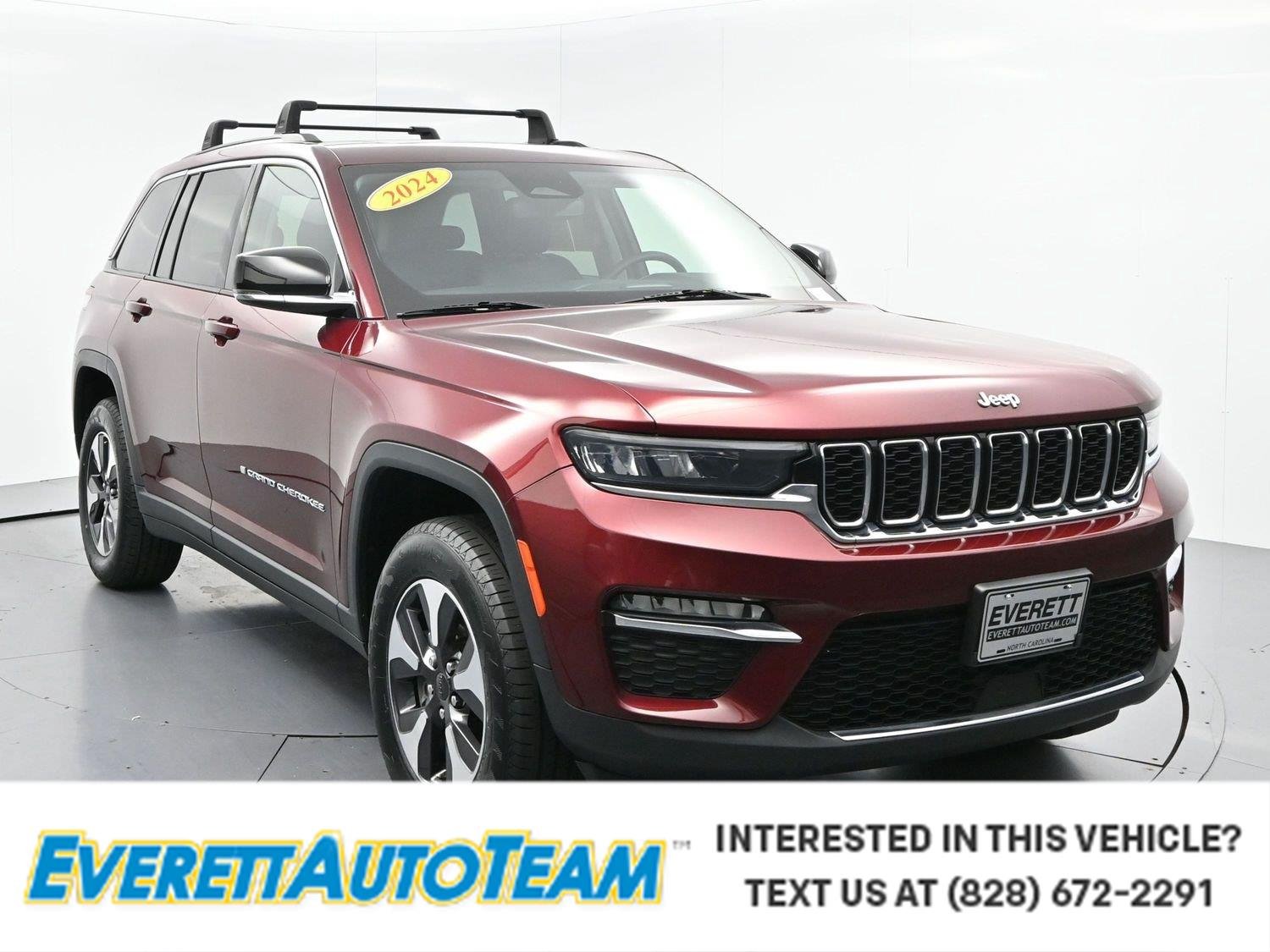 Used 2024 Red Jeep 4x4 image 1