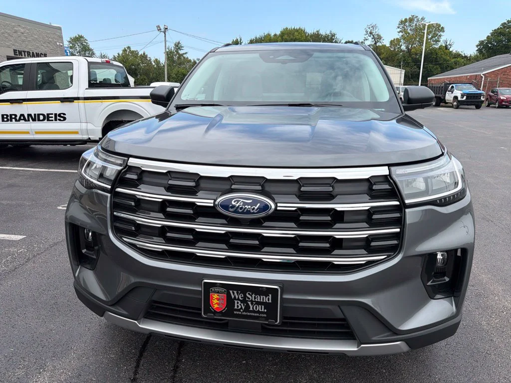 New 2026 Carbonized Gray Metallic Ford Active image 8