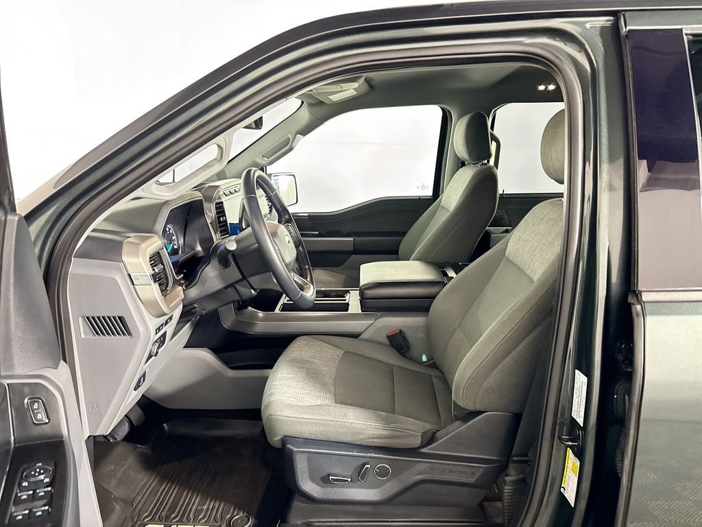 Used 2021 Gray Ford XLT image 11