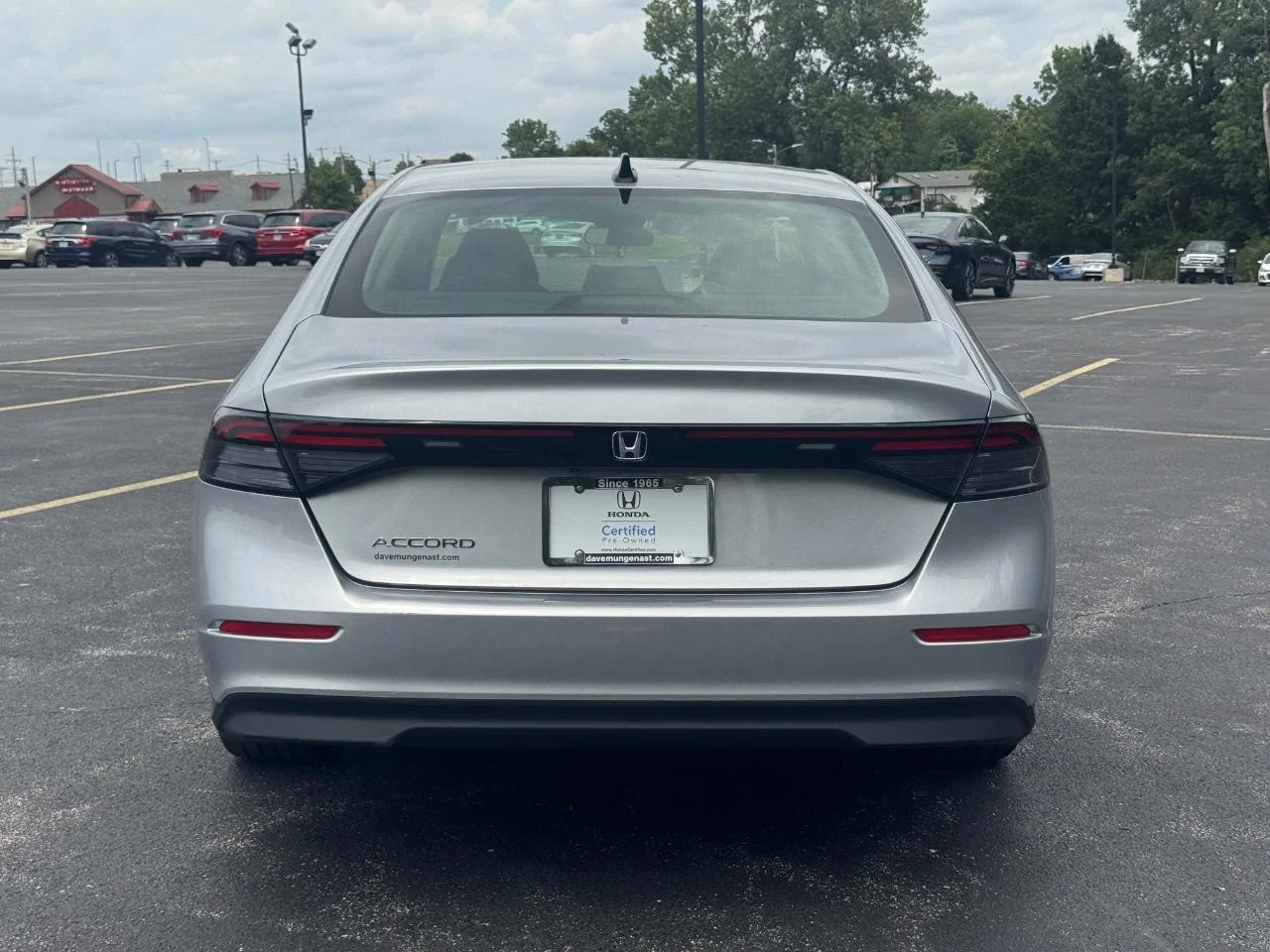 Certified Used 2025 Solar Silver Metallic Honda 1.5T SE image 6