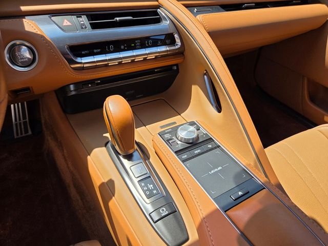 Certified Used 2022 ULTRA WHITE Lexus 500 image 25
