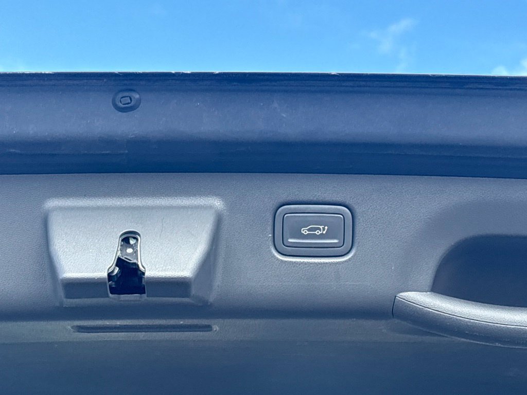 2024 Hyundai Kona Limited - Photo 16