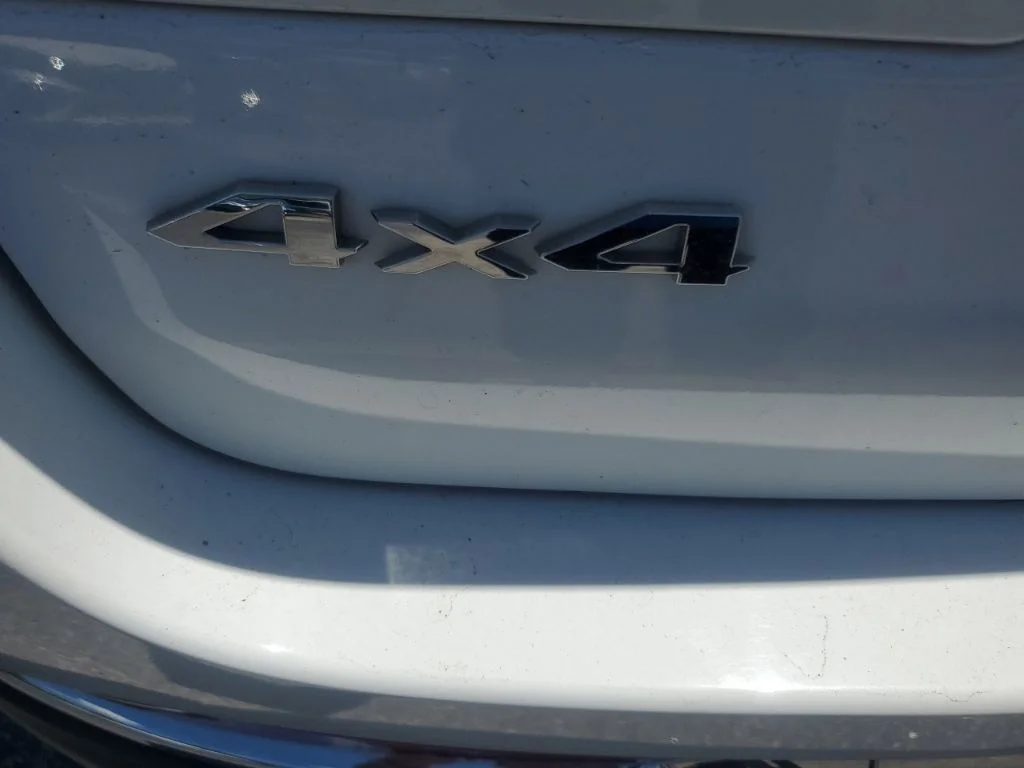 Used 2023 White Jeep Limited image 5
