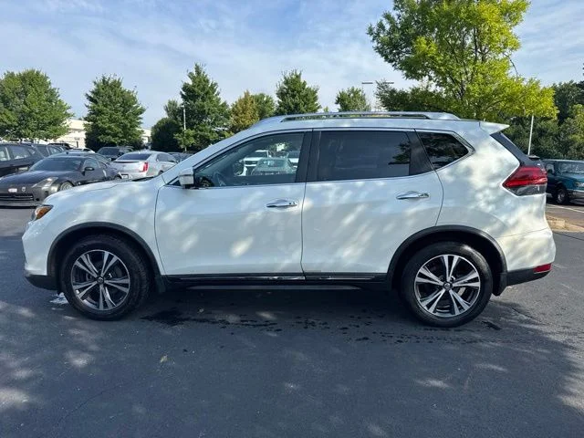 Used 2017 White Nissan SL image 2