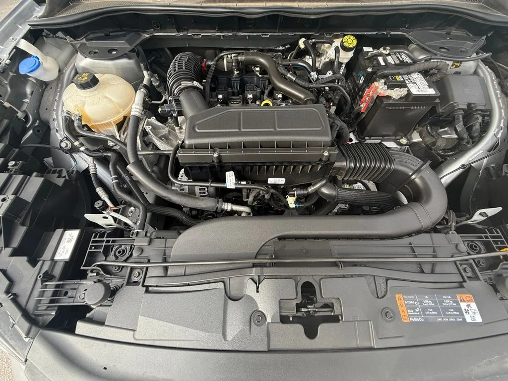 Used 2023 Silver Ford Active image 20