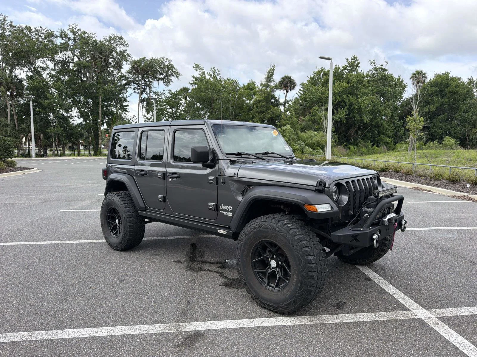 2018 Jeep Wrangler Sport S's photo