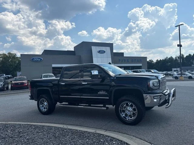 Used 2016 Black GMC SLT image 1