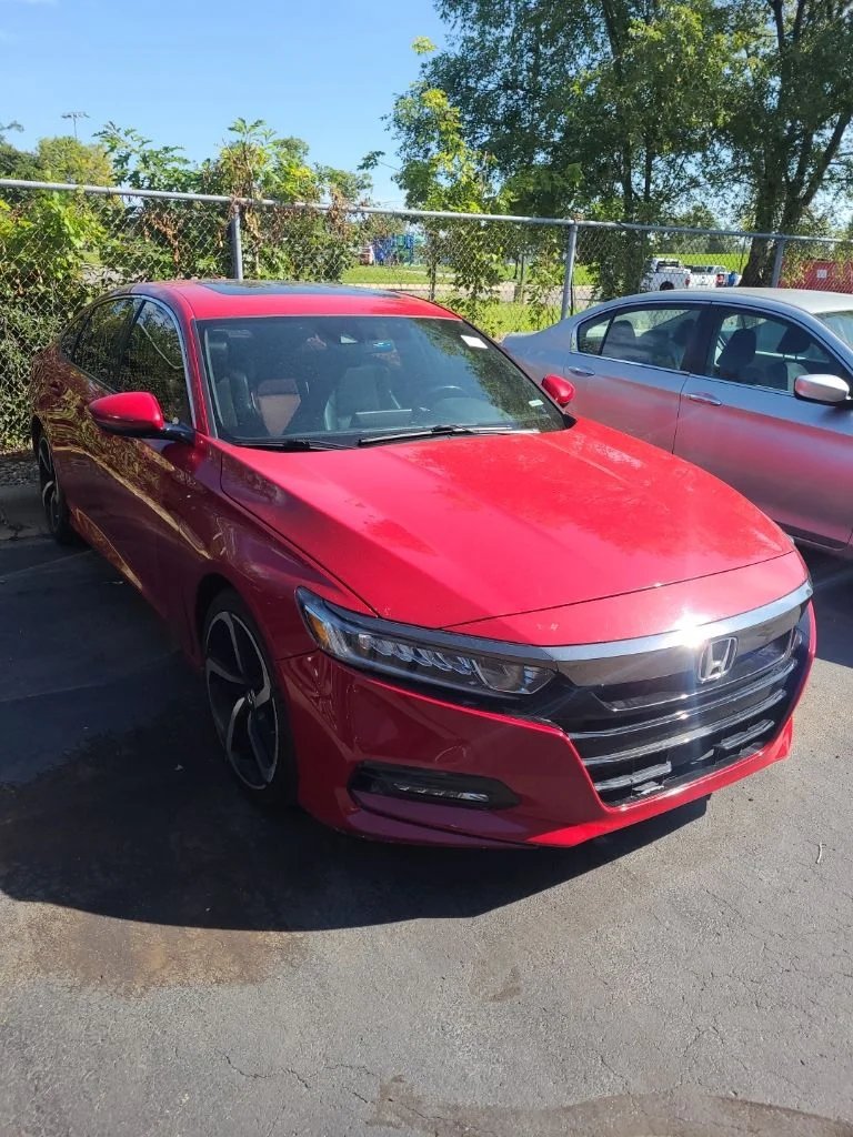 Used 2018 Red Honda Sport 2.0T image 2
