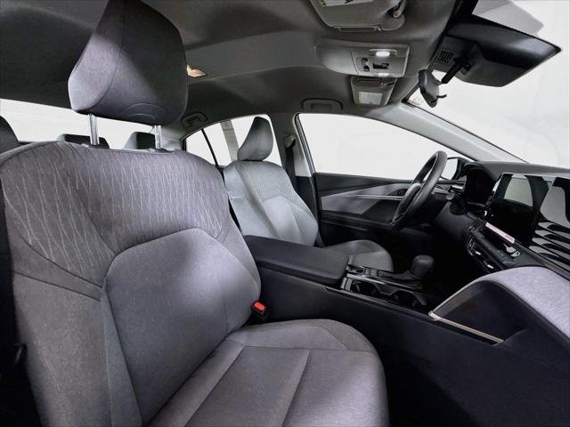 Certified Used 2026 DK.BLUE Toyota  image 40