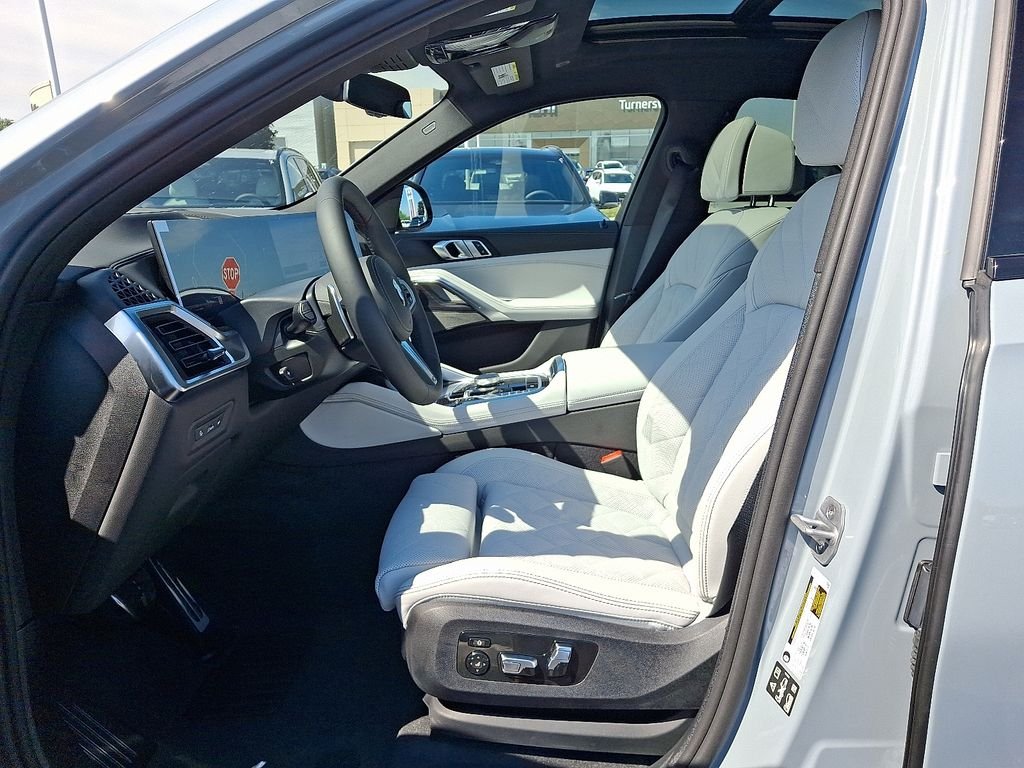 New 2027 Brooklyn Grey Metallic BMW xDrive40i image 6