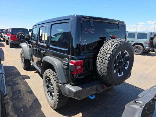 Used 2025 Black Clearcoat Jeep Rubicon image 5