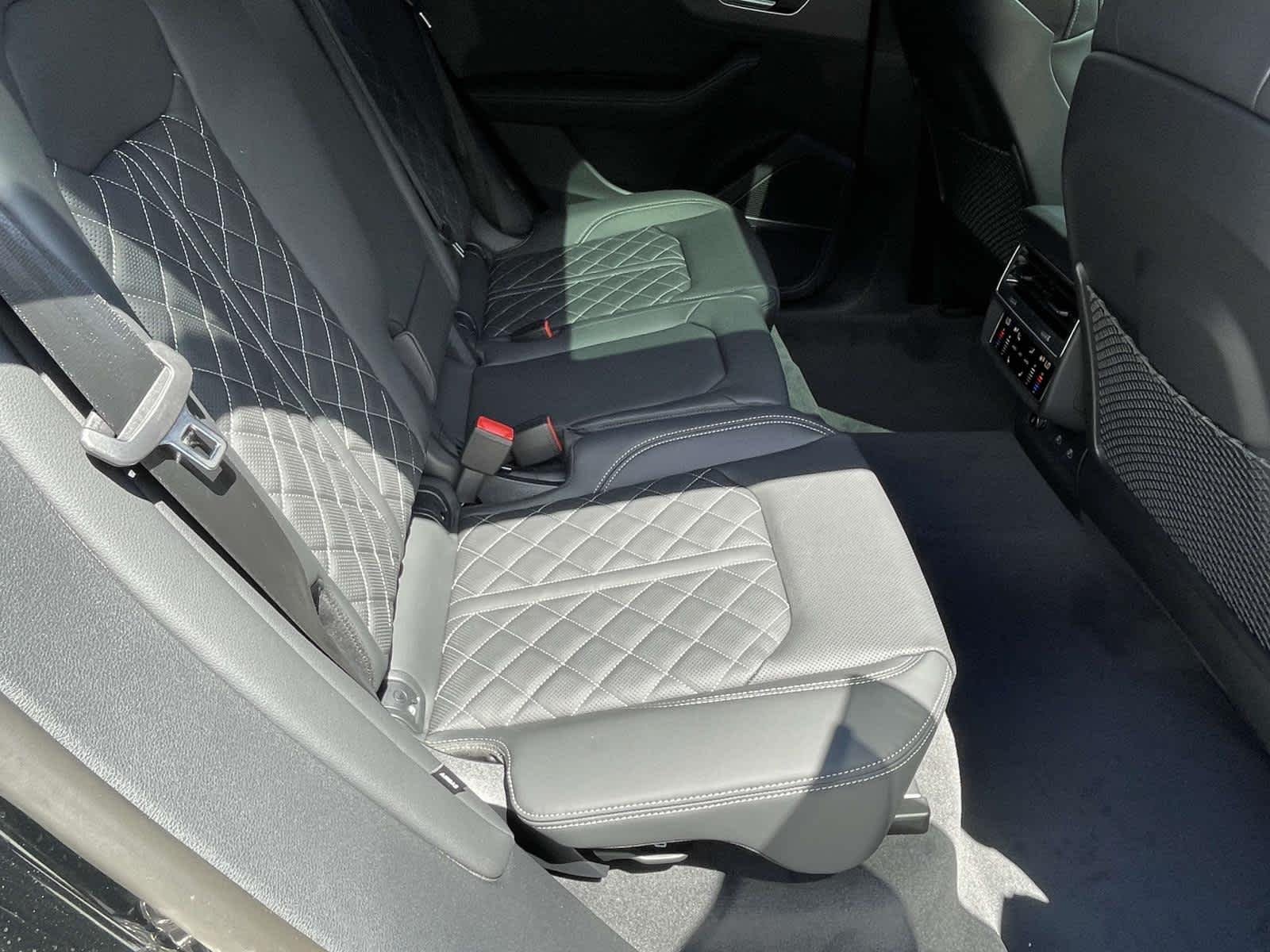 New 2026 0E0E/Black Audi Premium Plus image 20