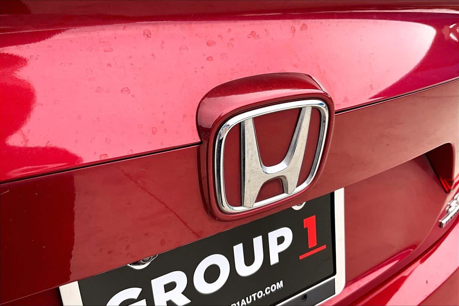 Used 2021 Radiant Red Metallic Honda Touring image 26