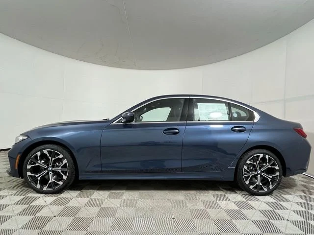 New 2026 Arctic Race Blue metallic BMW 330i xDrive image 4