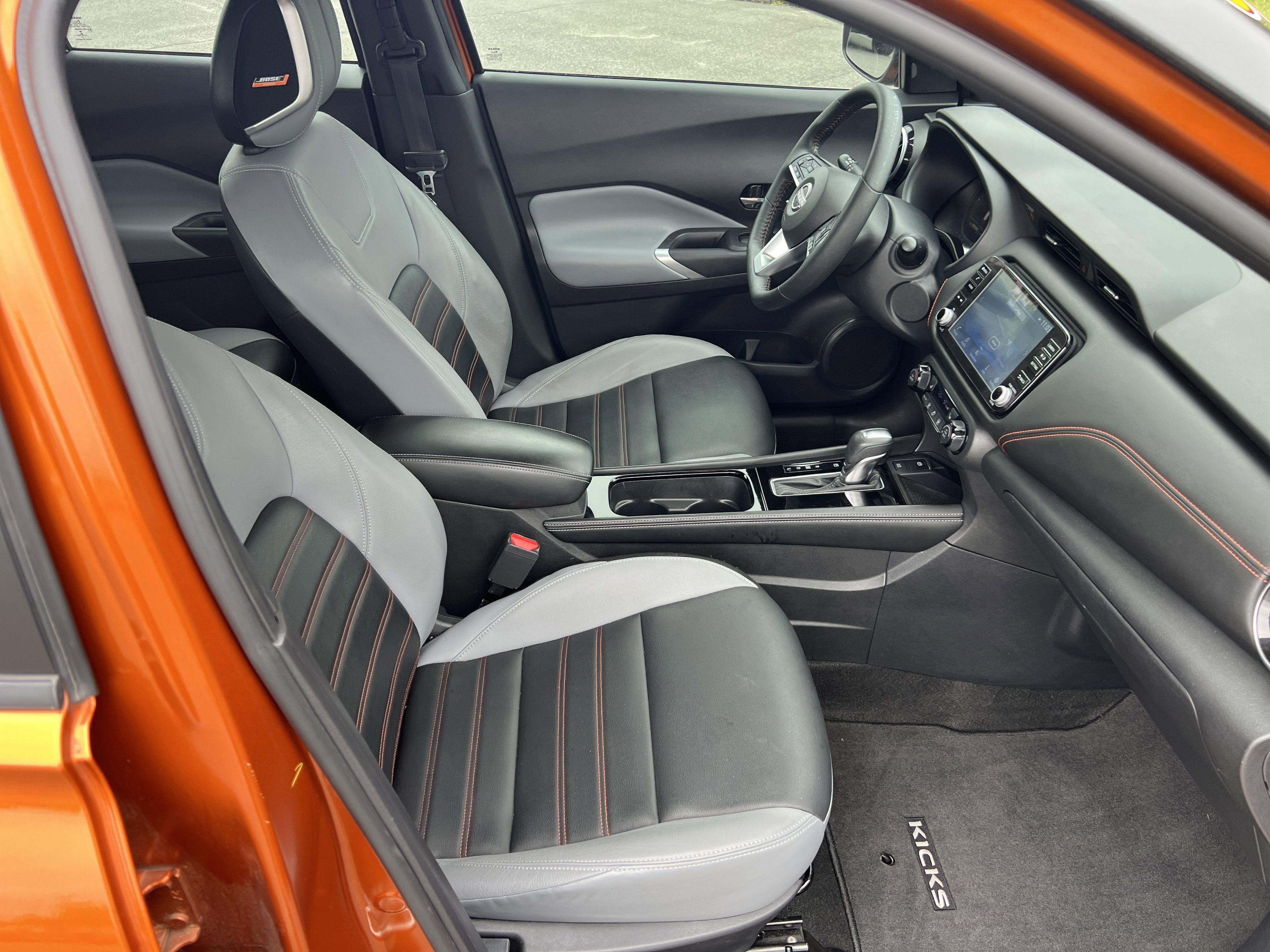 Certified Used 2023 Monarch Orange Metallic/Super Black Nissan SR image 17