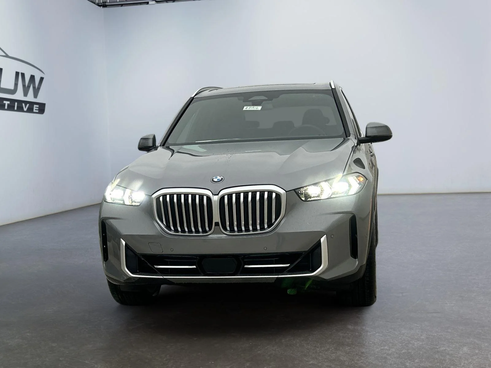 Used 2024 Skyscraper Grey Metallic BMW xDrive40i image 8