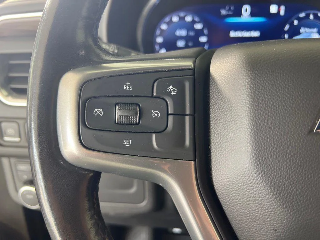 Used 2022 Midnight Blue Metallic Chevrolet LT image 11