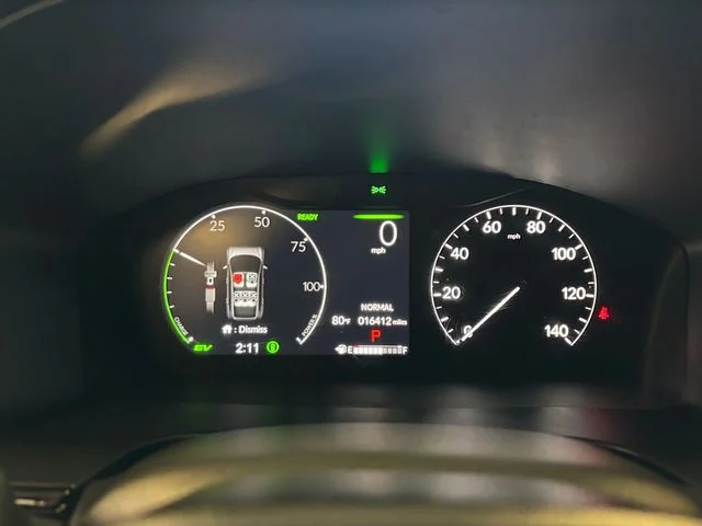 Used 2025 Gray Honda Sport-L image 17