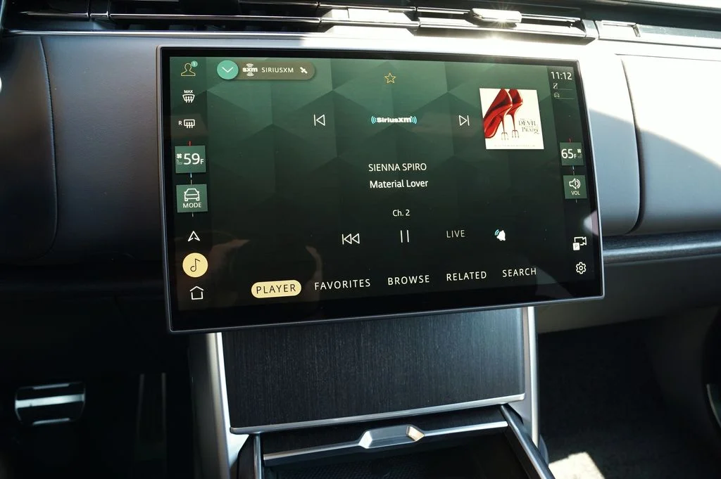 New 2026 Carpathian Grey Land Rover SE image 22