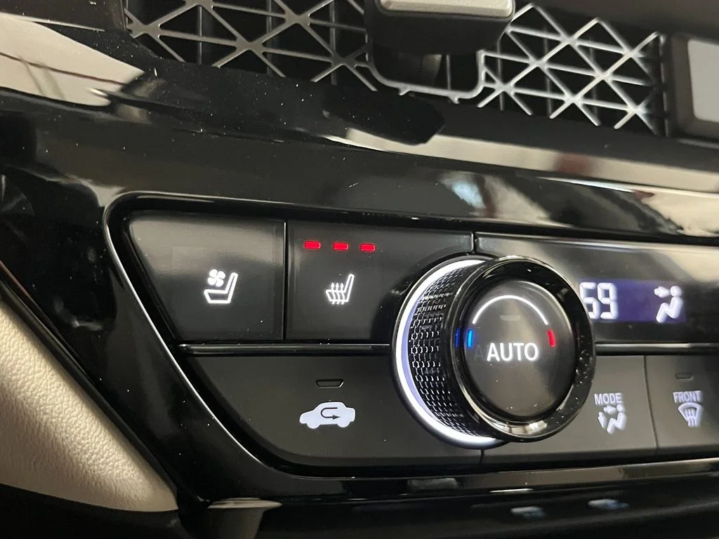 New 2026 Platinum White Pearl Honda Touring Hybrid image 20