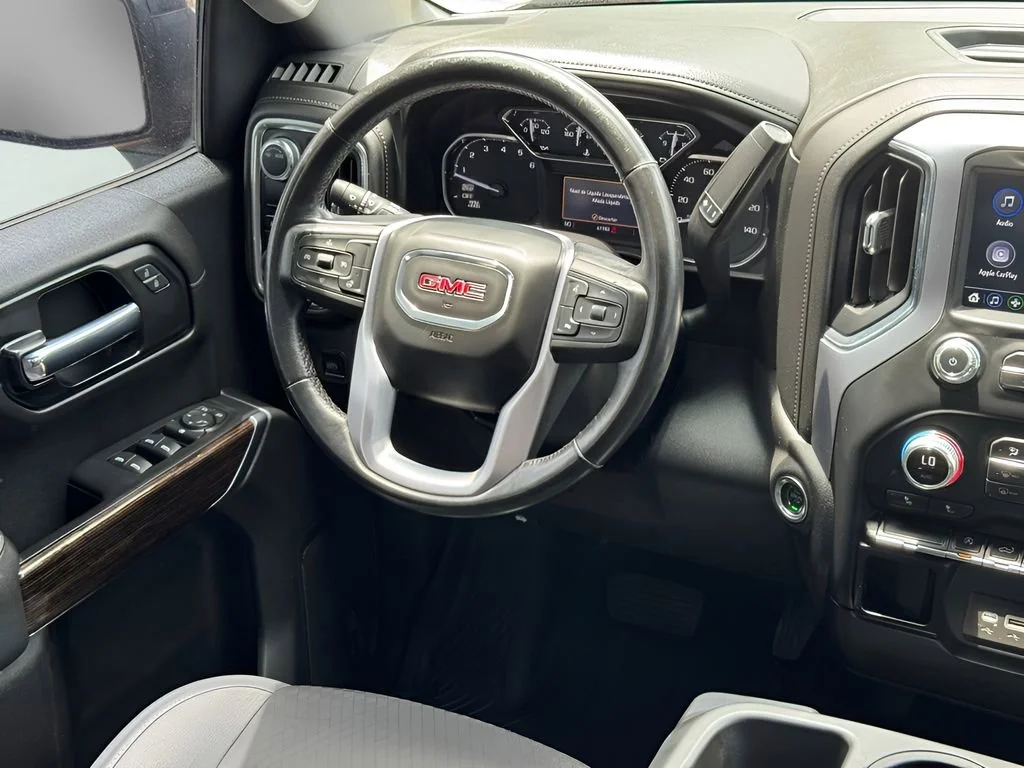 Used 2021 ONYX BLACK GMC Elevation image 19