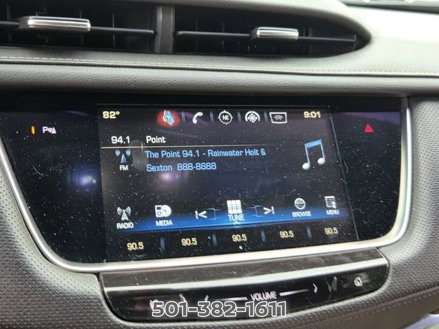 Used 2017 White Cadillac Base image 19