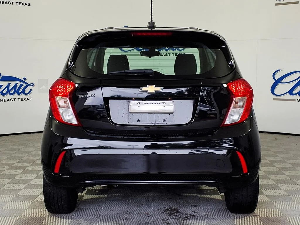 Used 2020 Black Chevrolet LS image 4