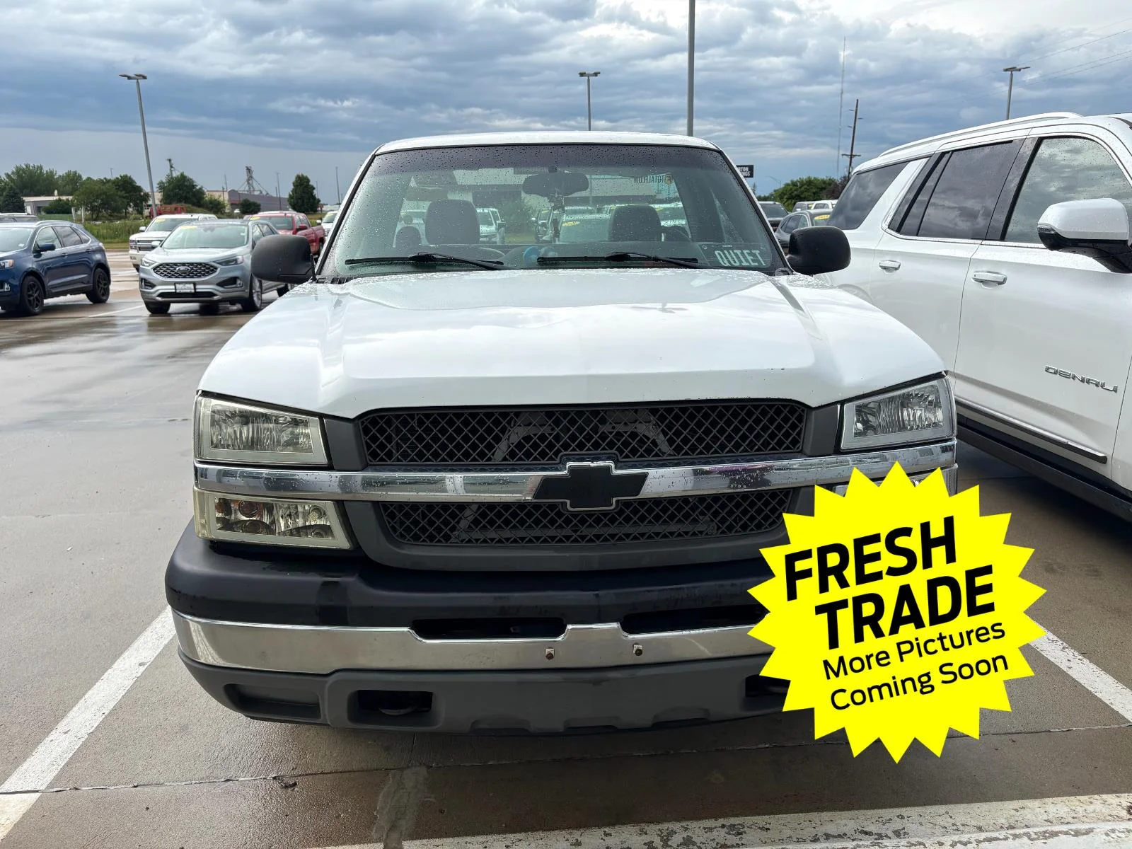 Used 2005 Chevrolet Silverado 1500 Work Truck with VIN 1GCEC14V65Z112815 for sale in Charles City, IA