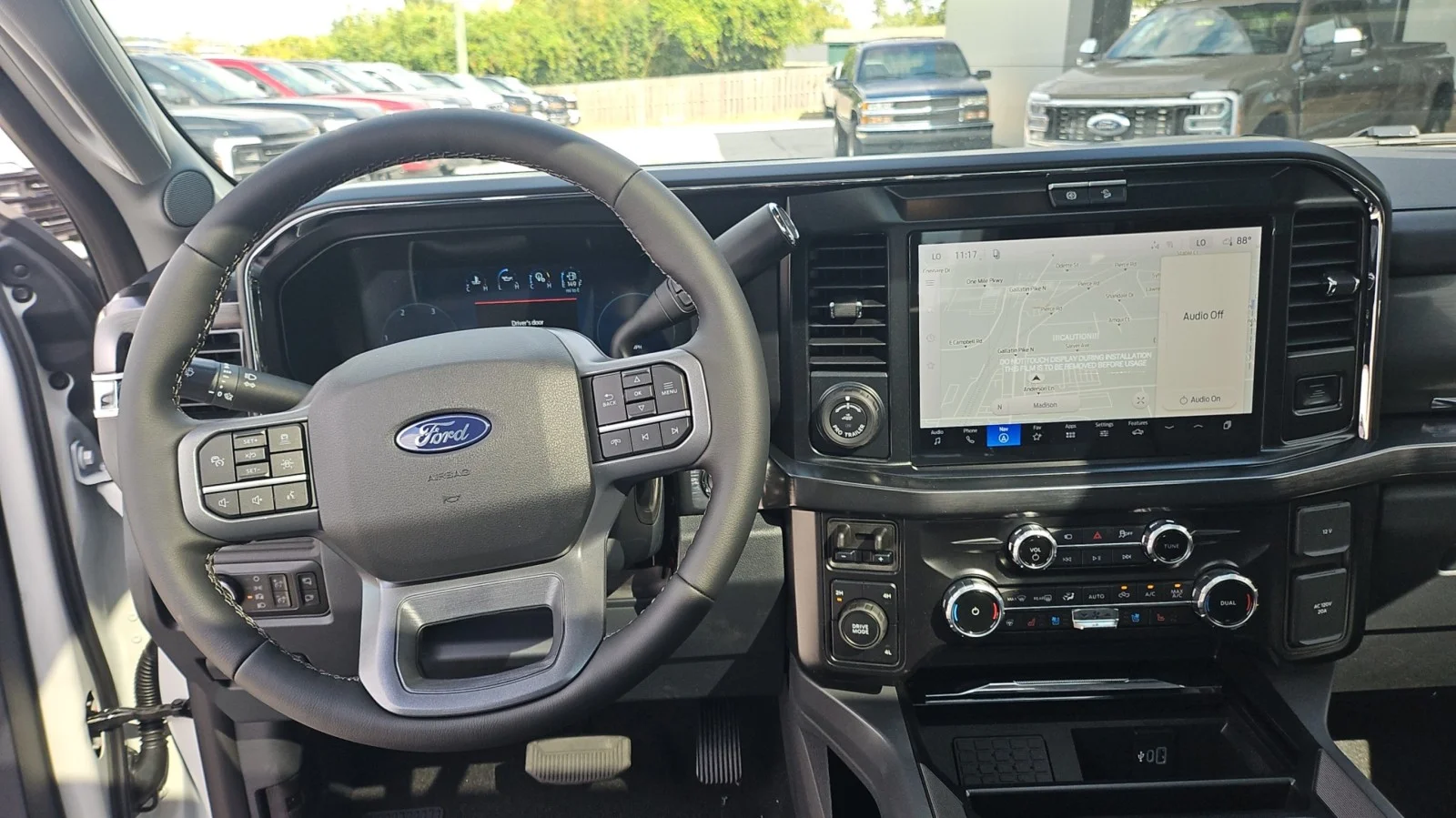 New 2027 Star White Metallic Tri-Coat Ford Lariat 4WD image 15
