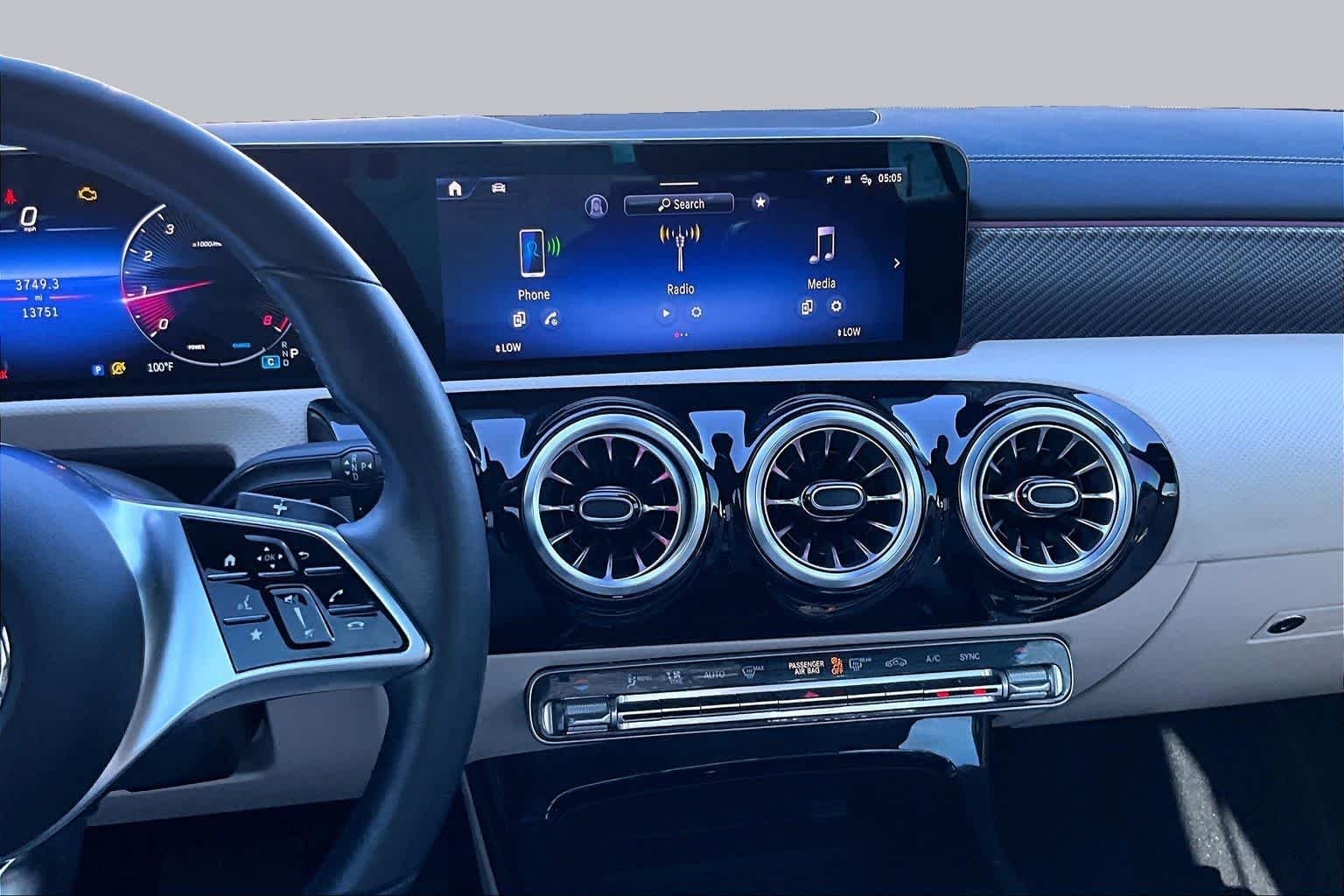 Pre-Owned 2025 Mercedes-Benz CLA 250