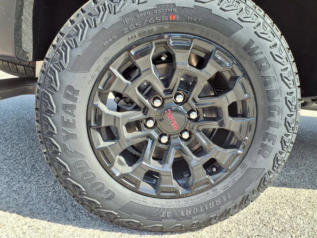 2026 GMC Canyon Elevation - Photo 25