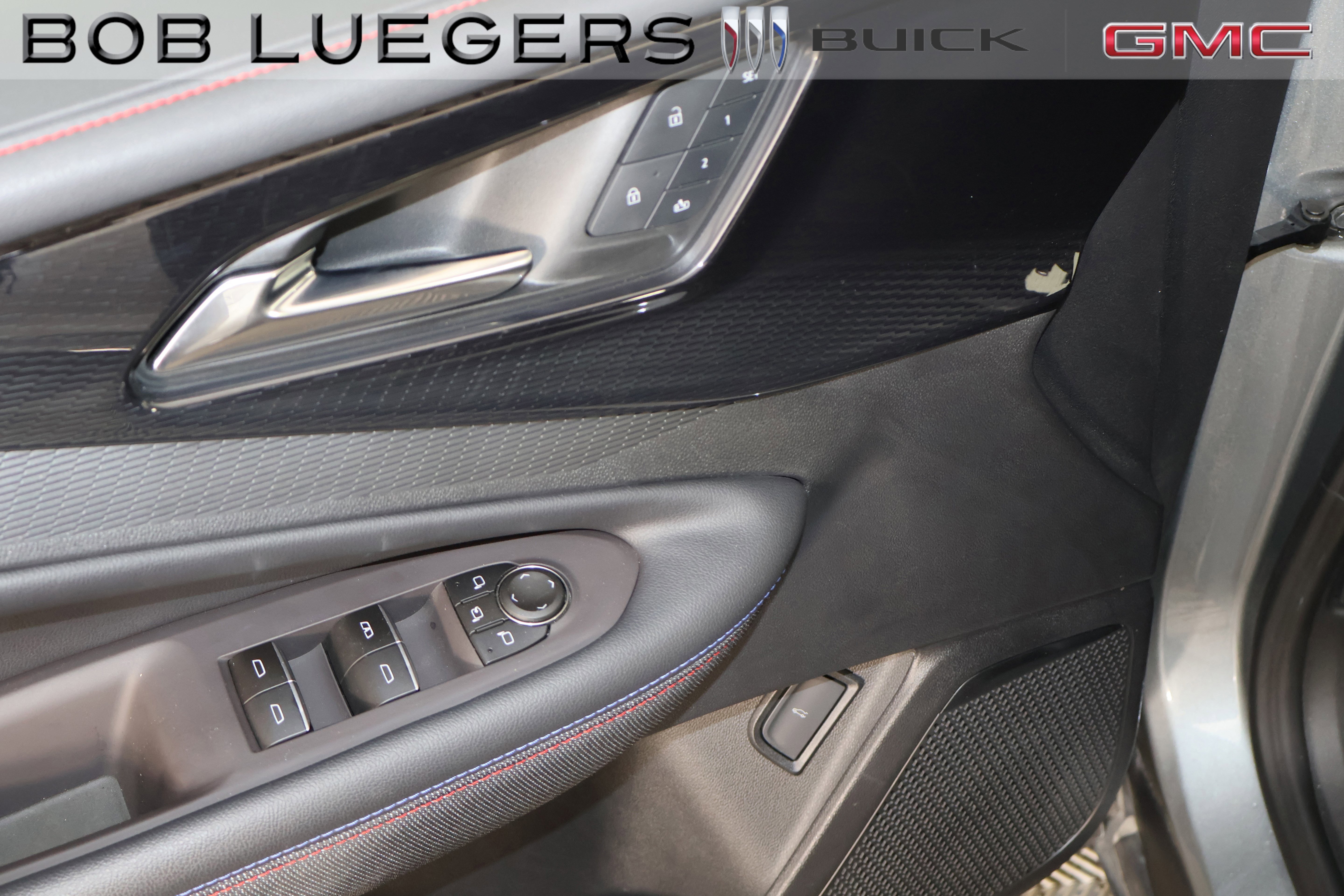 2024 Chevrolet Blazer EV RS - Photo 8