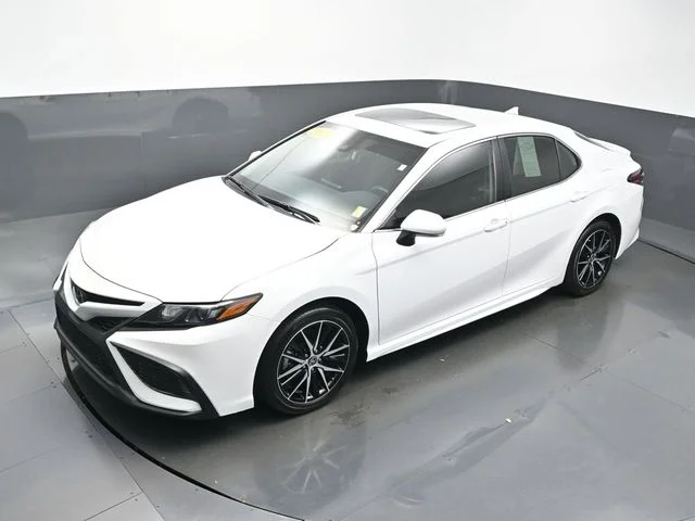 Used 2024 White Toyota SE image 53